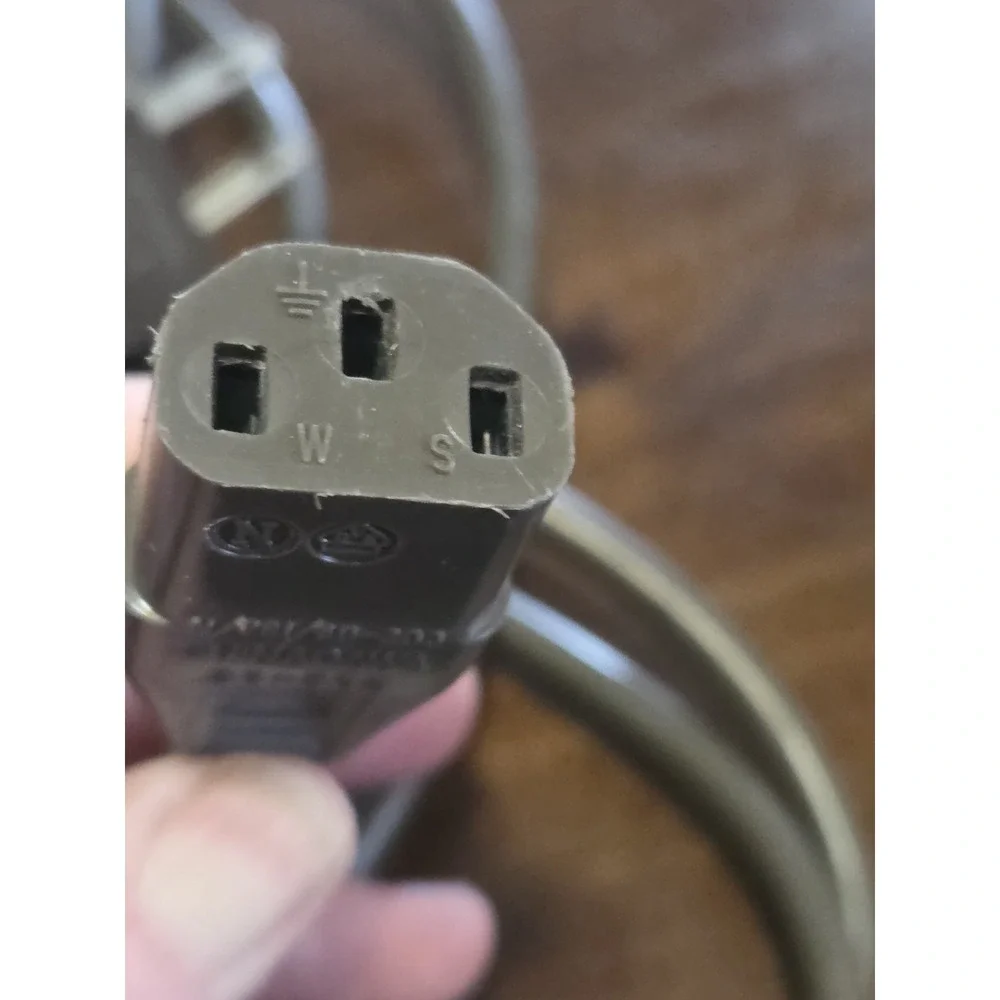 IEC 60320 C13 connector, often called a kettle lead or computer power cord, 2